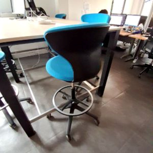 Office Stool - Thumbnail 3