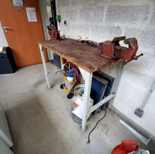 Industrial Work Table - Thumbnail 2