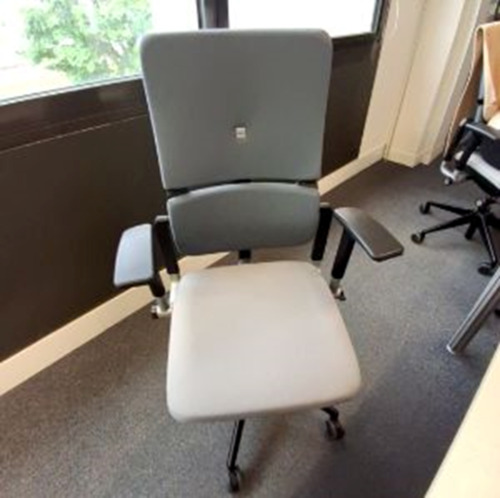 Please Task Chair - Thumbnail 2