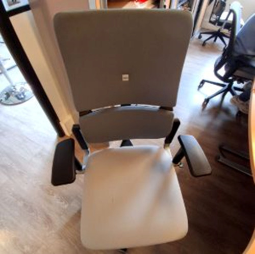 Please Task Chair - Thumbnail 3