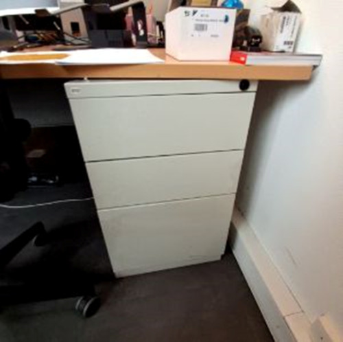 Fixed Pedestal - Thumbnail 2