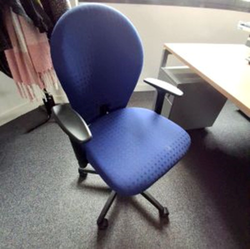 Task Chair - Thumbnail 2