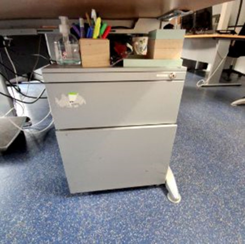 Mobile Pedestal - Thumbnail 2
