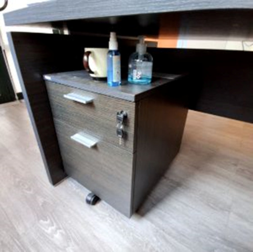 Mobile Pedestal - Thumbnail 3