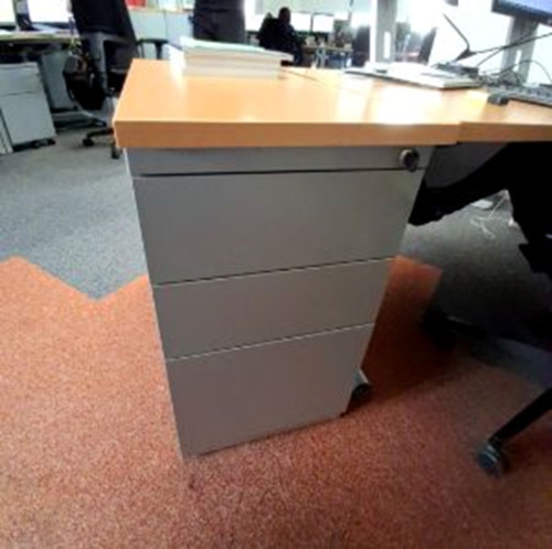 Fixed Pedestal - Thumbnail 2