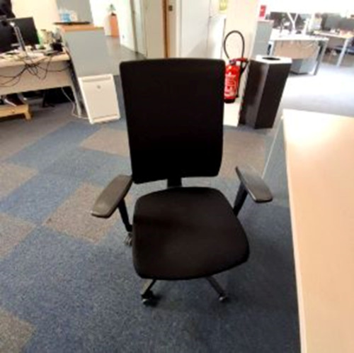 Task Chair - Thumbnail 2