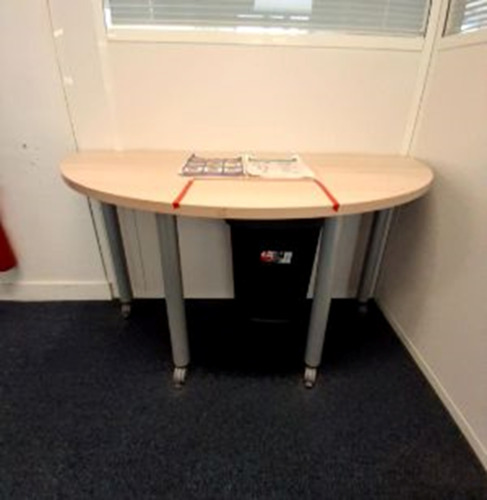 Half Round Work Table - Thumbnail 2