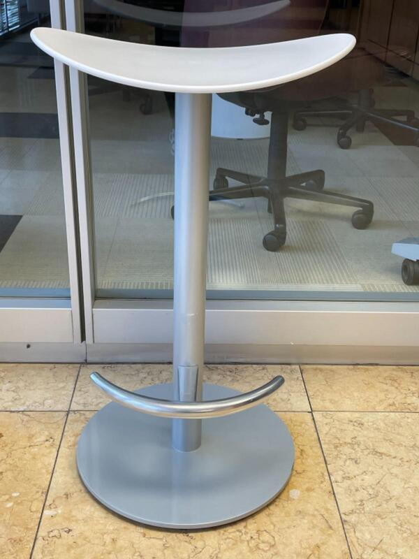 Coalesse Enea Cafe Stool - Thumbnail 2