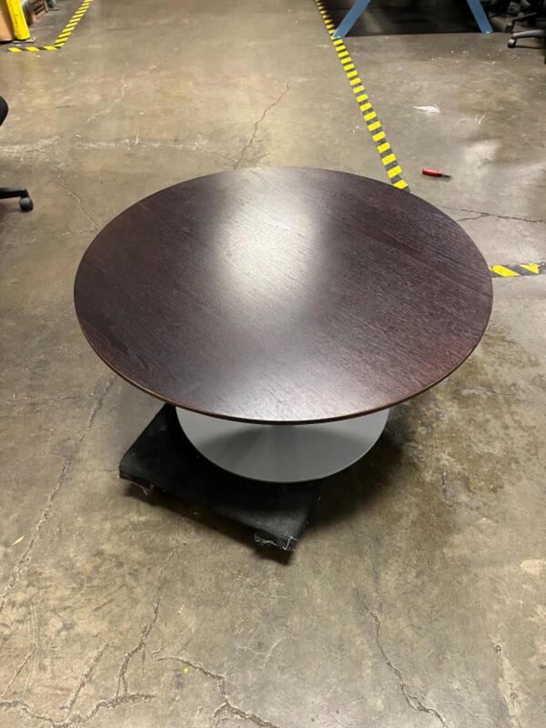Round Coffee Table - Thumbnail 3