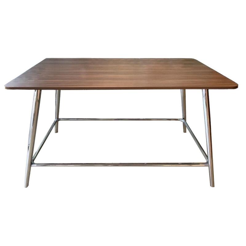 Collaboration Table - Image 1