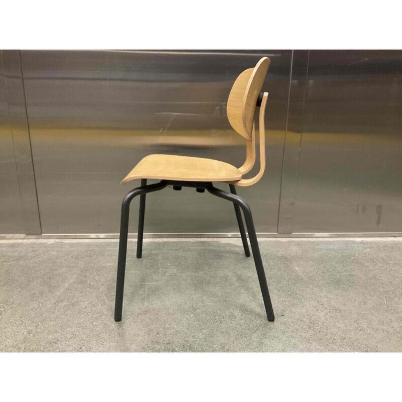 HD Stacking Chair - Thumbnail 3