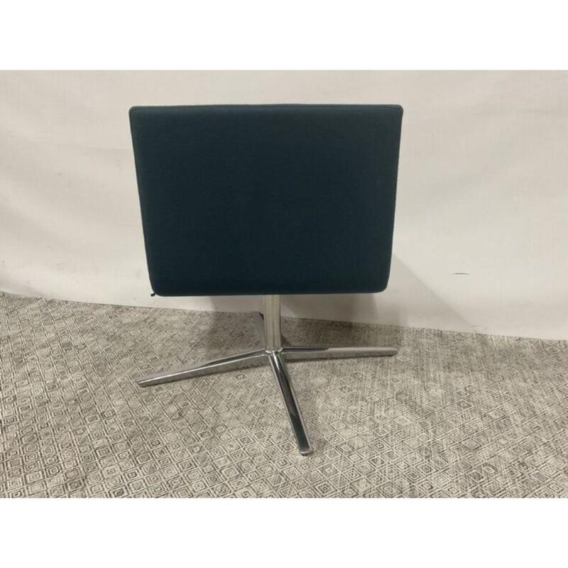 Lineal Corporate Lounge Chair - Thumbnail 5