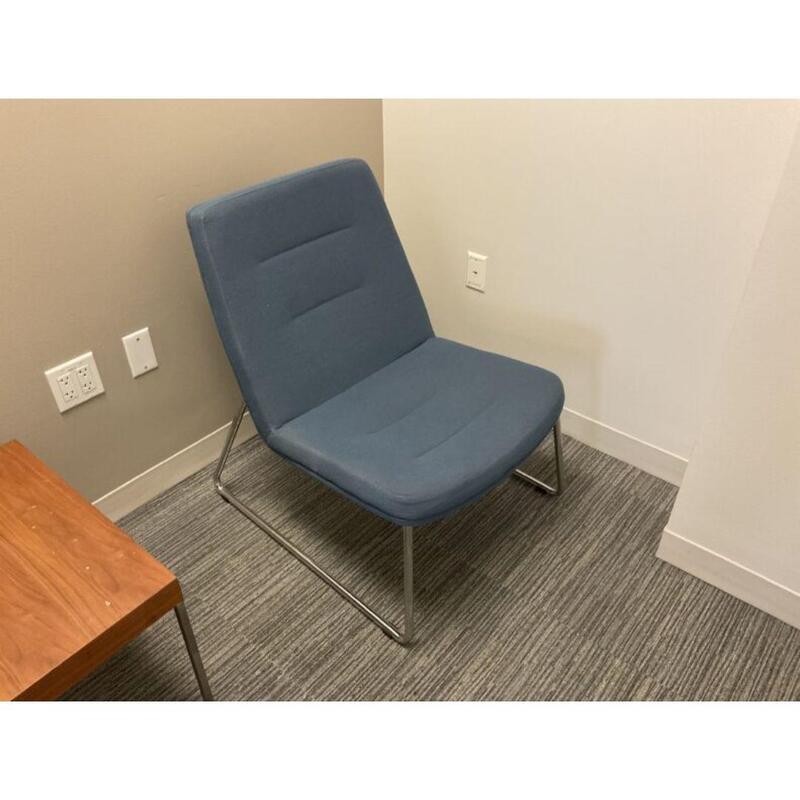 Mention Lounge Chair - Thumbnail 2