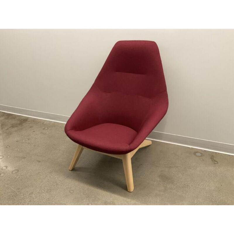Famiglia Lounge Chair - Thumbnail 4
