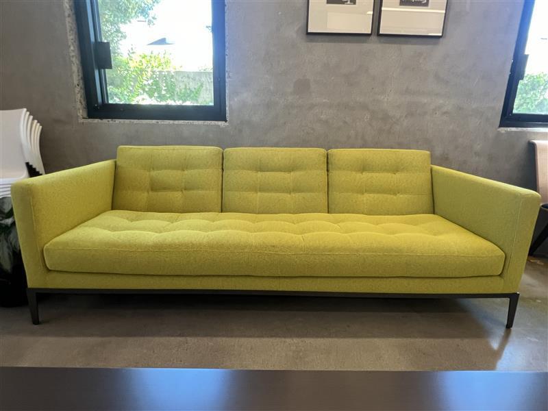 AC Lounge Sofa - Thumbnail 4