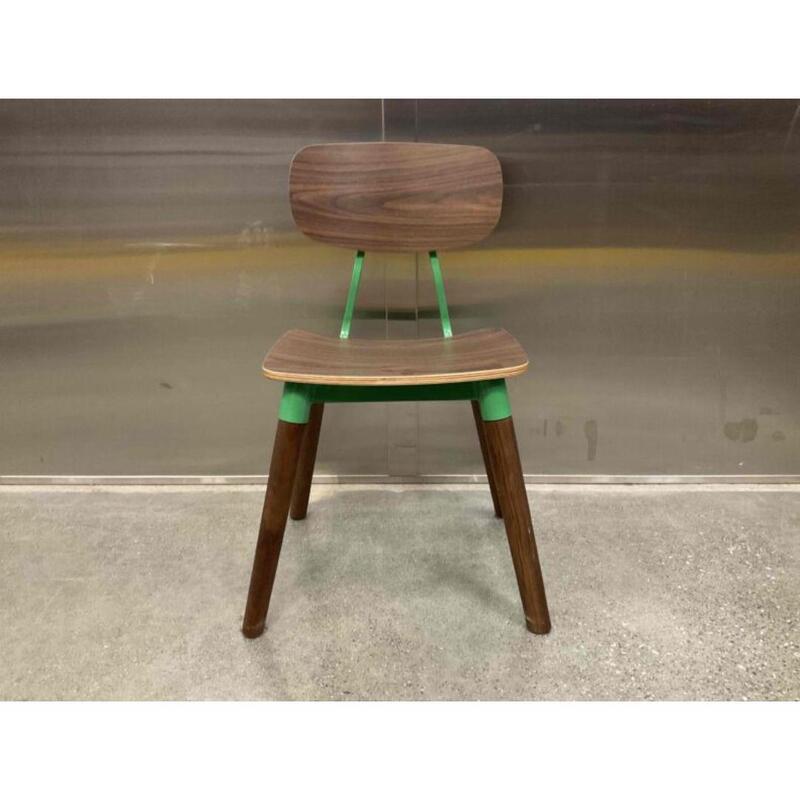 Public Chair - Thumbnail 2