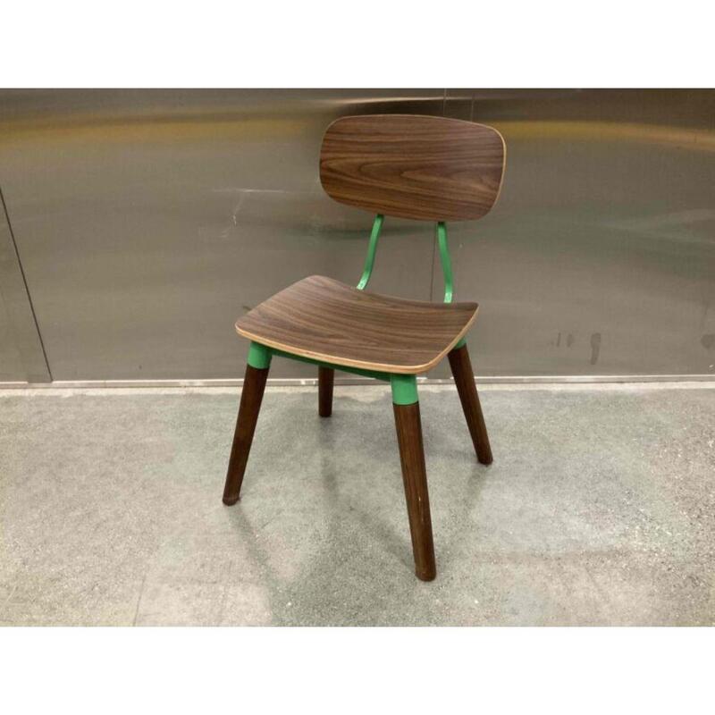 Public Chair - Thumbnail 4