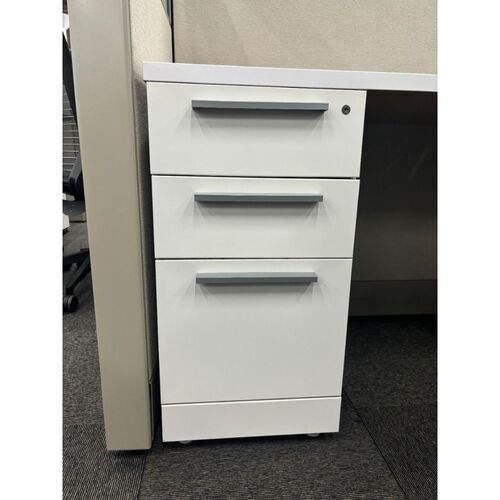 Pre-Owned Ethospace Workstation (6'D x 6'W x 54"H) - Thumbnail 4