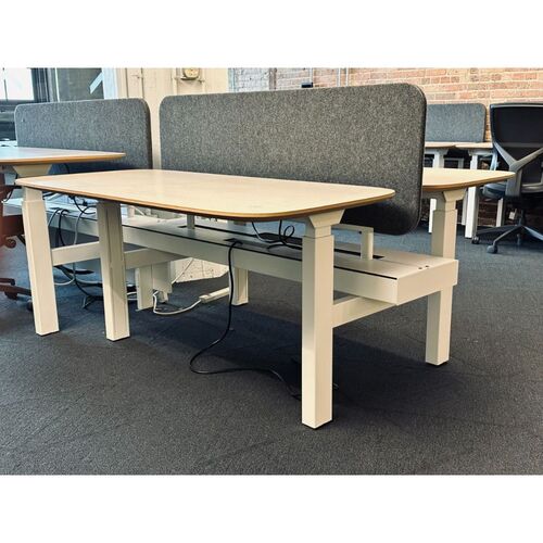 Dual-Sided Height Adjustable Workbench - Thumbnail 2