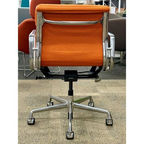 Eames Soft Pad, Management Height Chair (Satsuma/Chrome) - Thumbnail 4