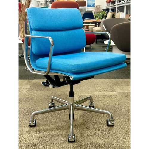 Eames Soft Pad, Management Height Chair (Satsuma/Chrome) - Thumbnail 2