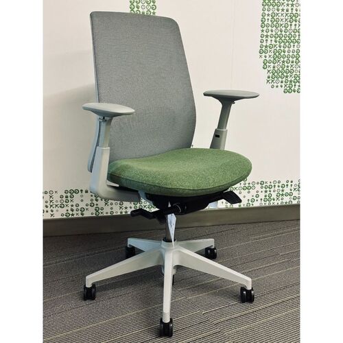 Soji Task Chair (Green/Platinum) - Thumbnail 2