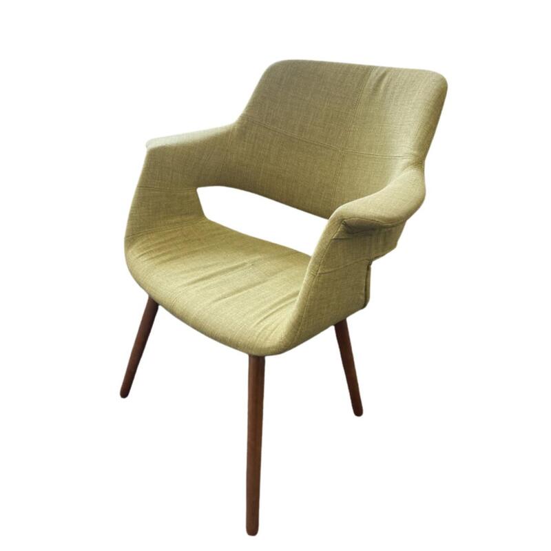 Accent Guest Chair - Image 1