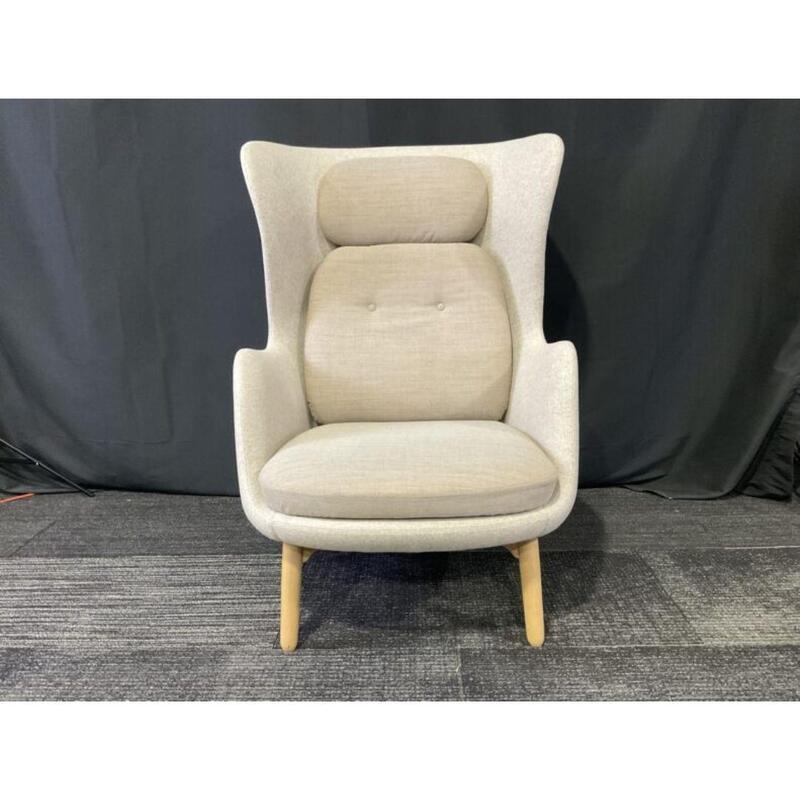 Ro Lounge Chair - Thumbnail 2