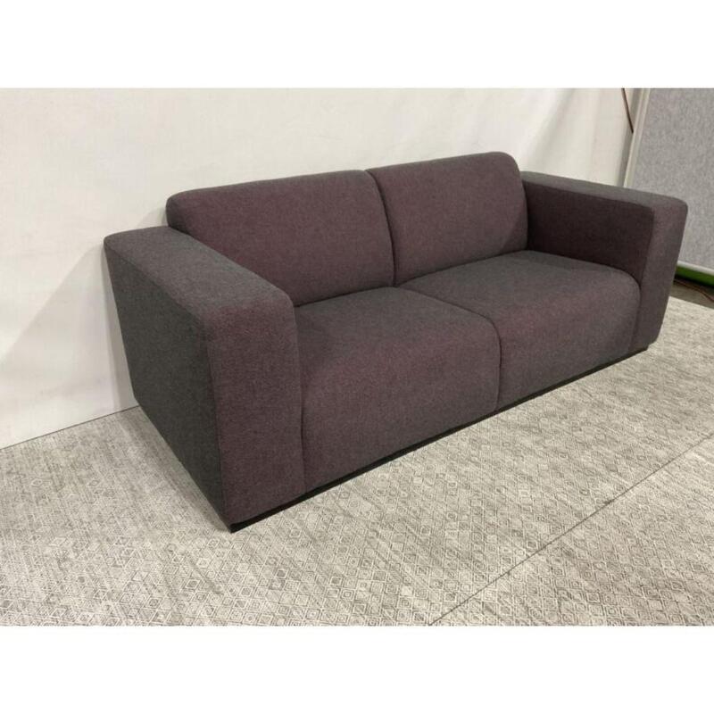 Pike Sofa - Thumbnail 2