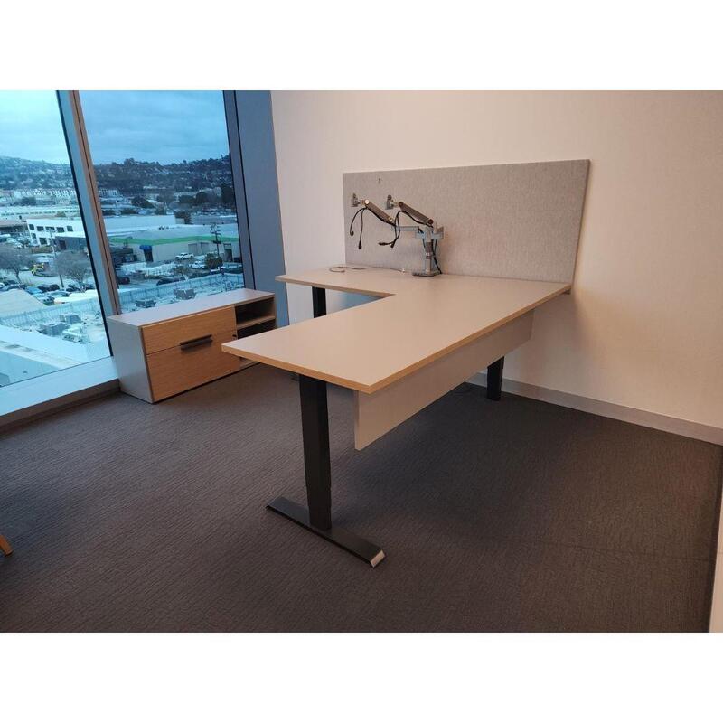 Private Office L-Shaped - Thumbnail 2
