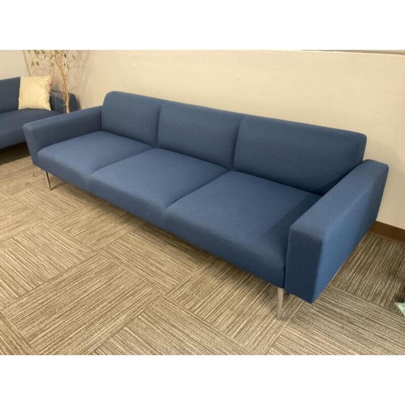 Metrum Sofa - Thumbnail 3