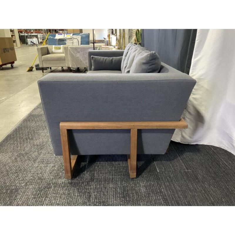 LRG Sofa - Thumbnail 4