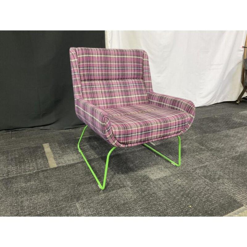 Hush Low Chair - Thumbnail 3