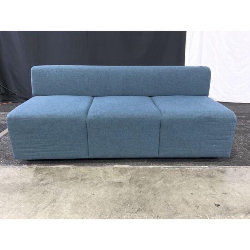 Await 3-Seater Lounge - Thumbnail 2