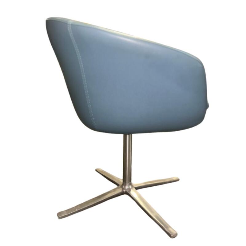 Bob Swivel Guest Chair - Thumbnail 3