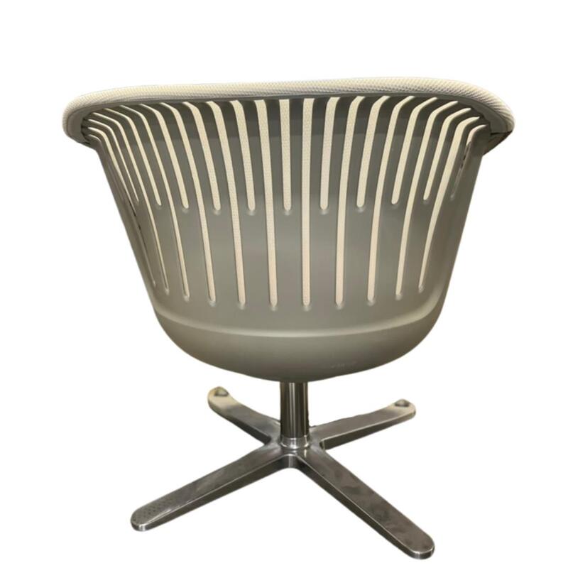 i2i Swivel Guest Chair - Thumbnail 4