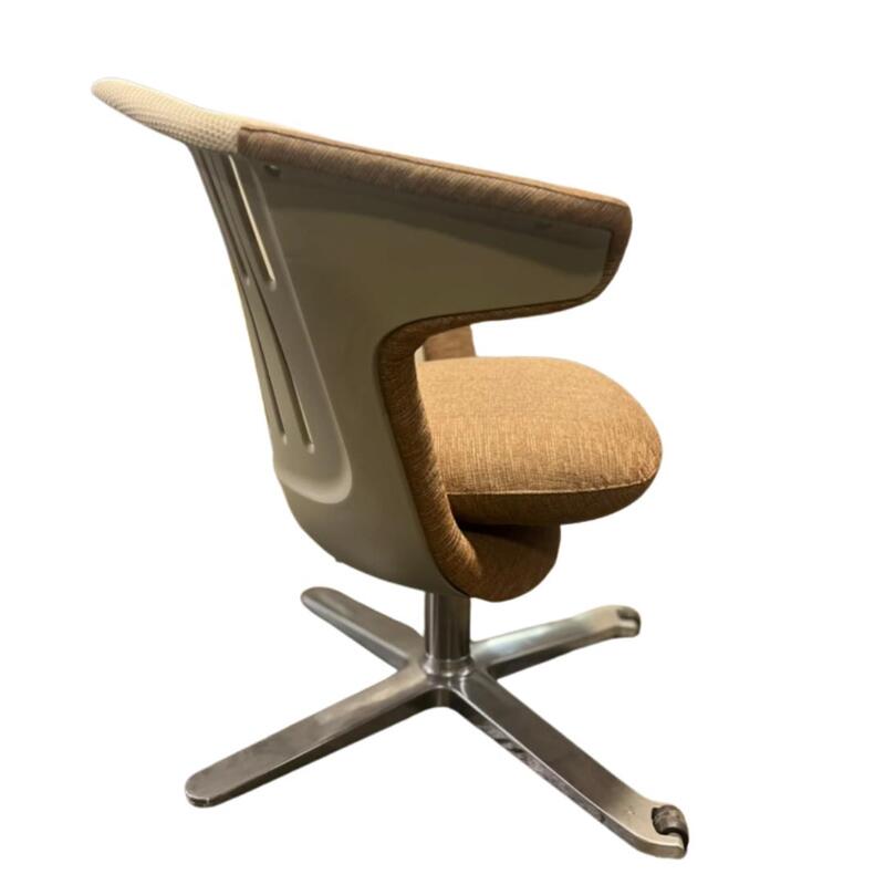 i2i Swivel Guest Chair - Thumbnail 3