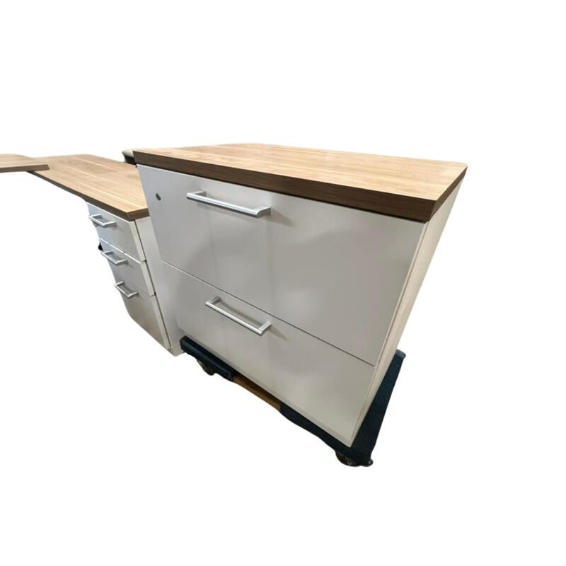 Private Office Set with Return and Storage - Thumbnail 4