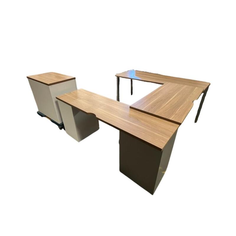 Private Office Set with Return and Storage - Thumbnail 3