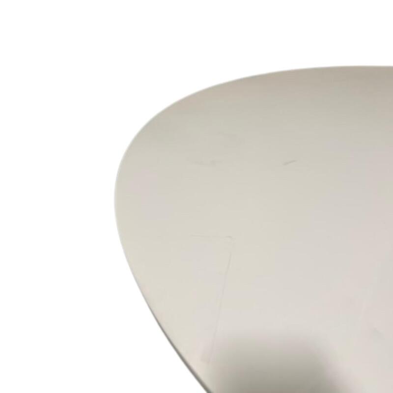 Round Cone Base Dining Table - Thumbnail 4