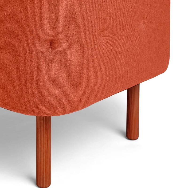 QT Privacy Lounge Chair - Thumbnail 5