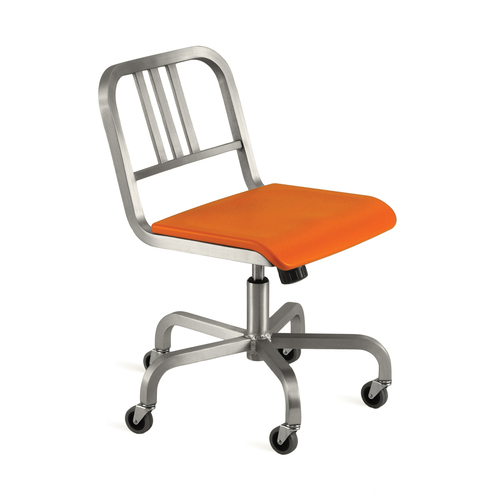 'NINE-0' Swivel Chair - Image 1