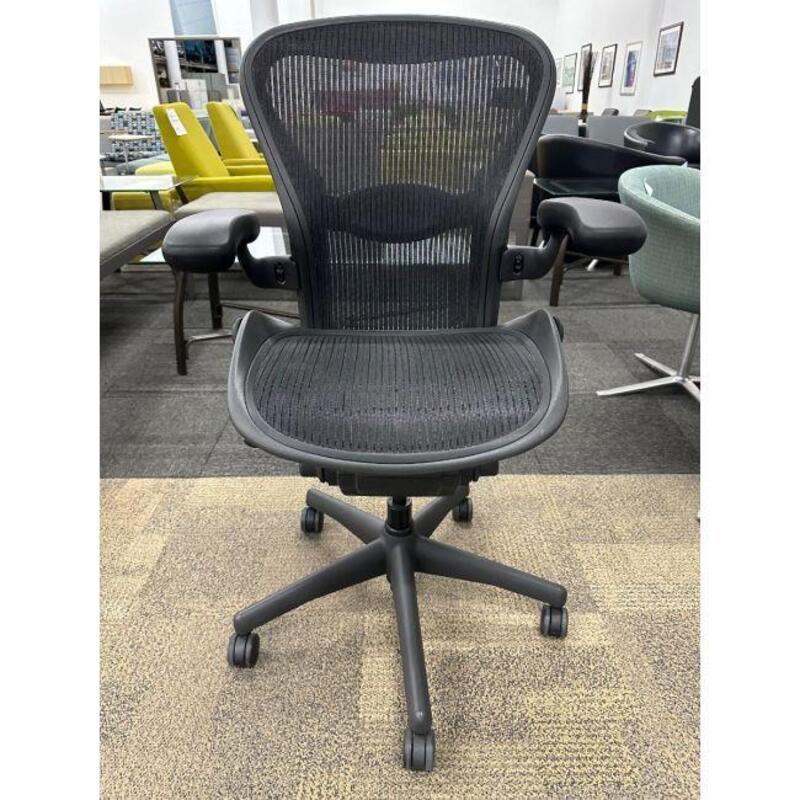 Aeron 'B' Work Chair with Adjustable Lumbar  - Thumbnail 2