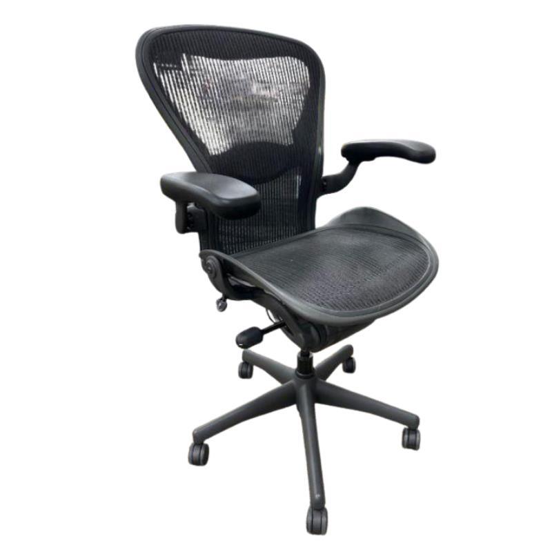 Aeron 'B' Work Chair with Adjustable Lumbar  - Image 1