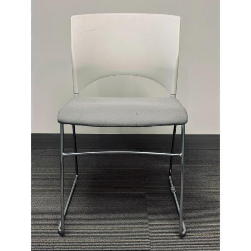 Volume Stacking Chair  - Thumbnail 2