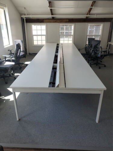 'Intuity' 8-Seater Benching Station - Image 1