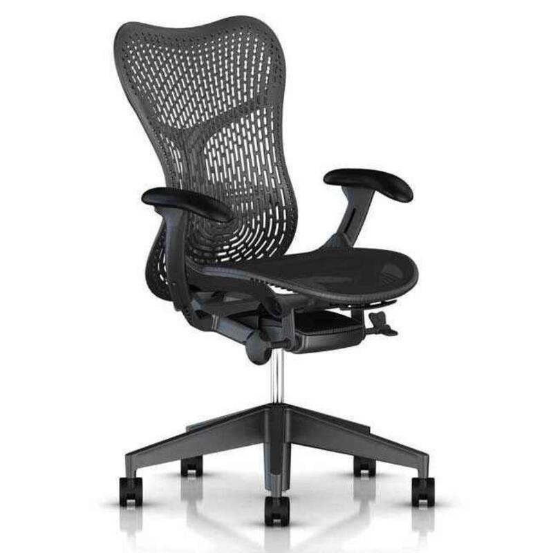 HM Chairs - Thumbnail 2