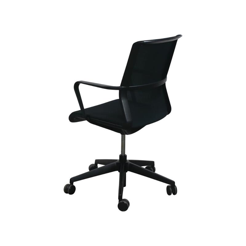Senator CR2 Used Mesh Back Conference Chair, Black - Thumbnail 3