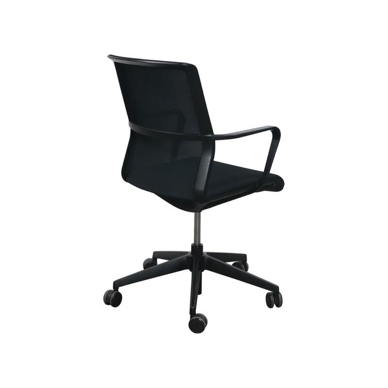 Senator CR2 Used Mesh Back Conference Chair, Black - Thumbnail 2