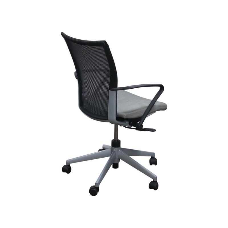 X99 Used Black Mesh Back Conference Chair w Platinum Base, Gray - Thumbnail 2